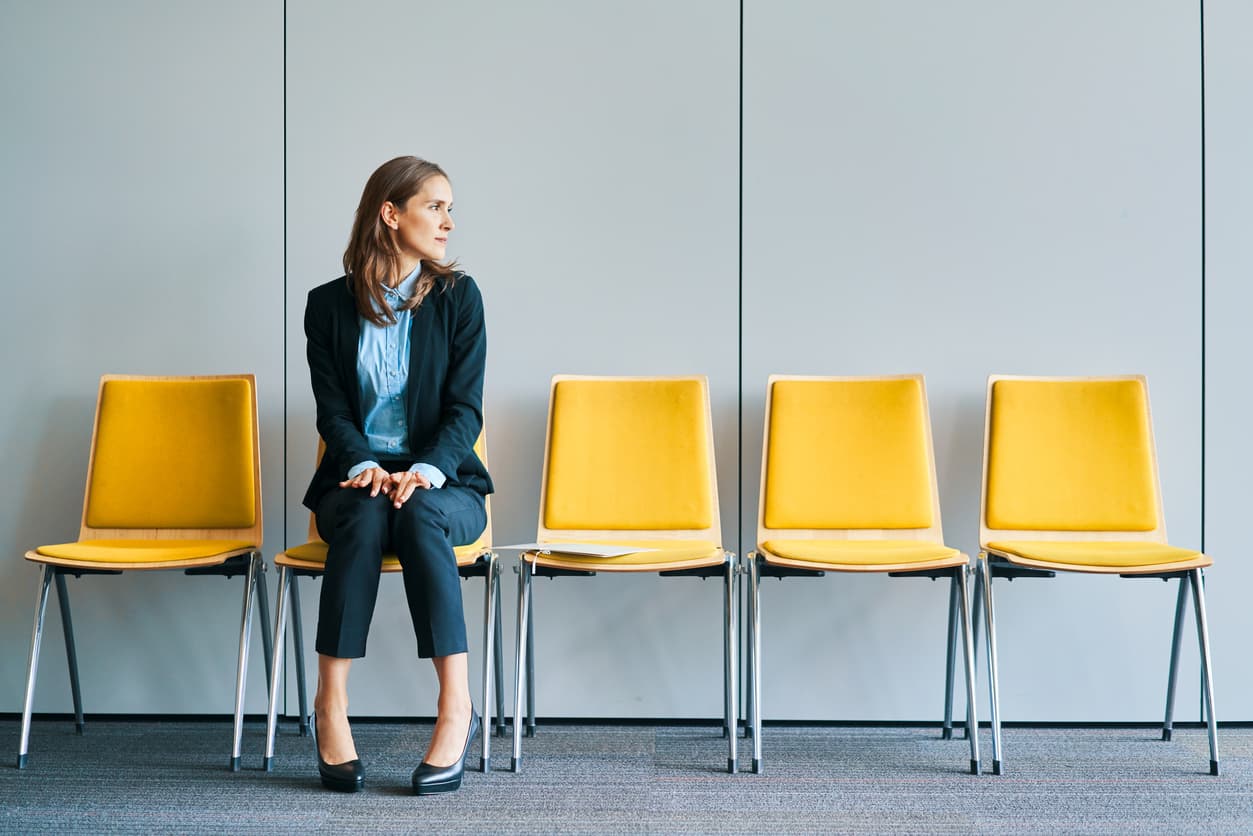 Os minutos que antecedem uma entrevista de emprego podem ser angustiantes e de muita ansiedade. Mas se souber exatamente o qu