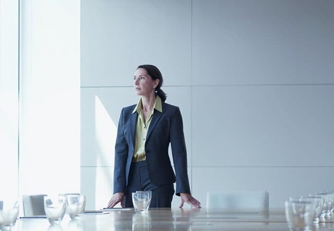 Liderar no feminino: dicas para uma carreira de sucesso