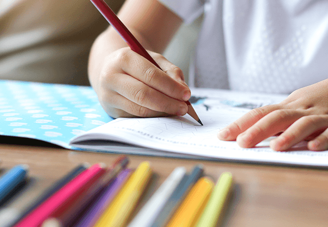 Sabe tudo sobre a reabertura das creches e escolas?