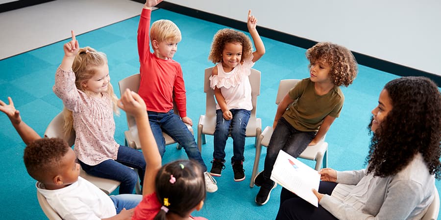 Já está em vigor a medida que garante creche gratuita a todas as crianças até aos 3 anos de idade, desde que as famílias este