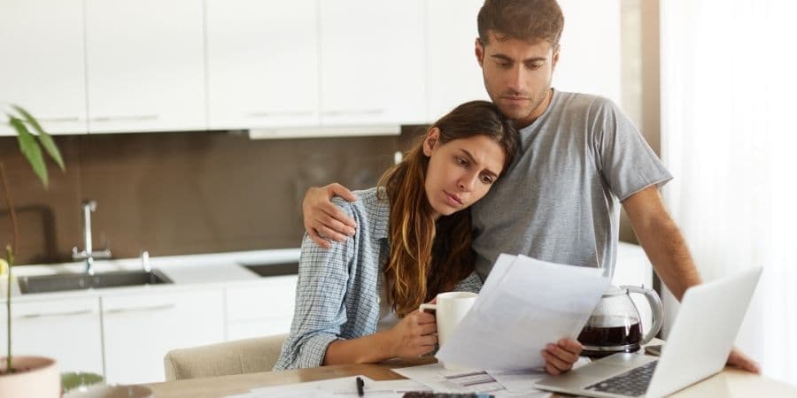Se a casa é um dos nossos bens mais preciosos, perdê-la pode deixar-nos totalmente desamparados. Saiba como evitar um despejo