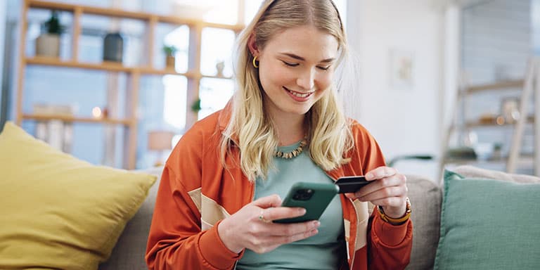 A modalidade compre agora, pague depois permite pagar produtos em prestações sem juros. Saiba como funciona e que cuidados de