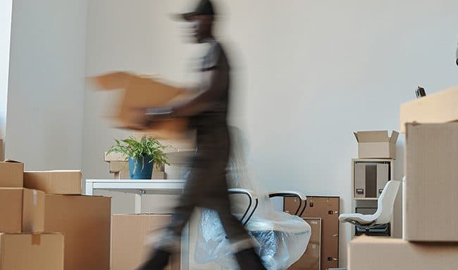 Comprar casa penhorada: onde procurar, vantagens e cuidados a ter