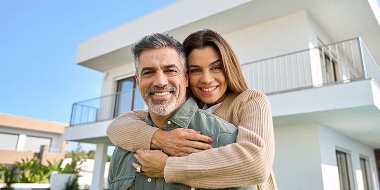 Amortizar o crédito habitação reduz o valor da dívida, mas será sempre uma boa opção? Conheça os prós, os contras e respetiva