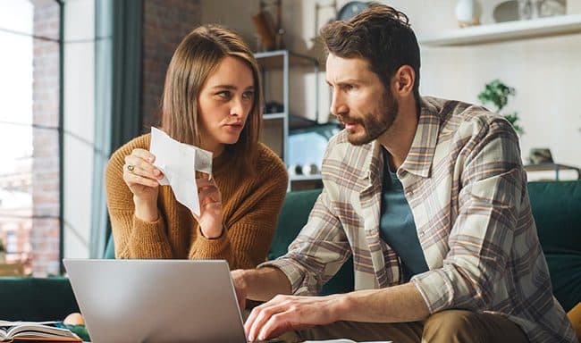 Os casais devem entregar o IRS em conjunto ou separado?