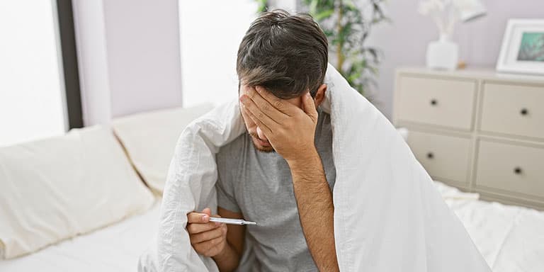 A autodeclaração de doença permite justificar ausências do trabalho até três dias. Descubra como funciona e como pedir. 
