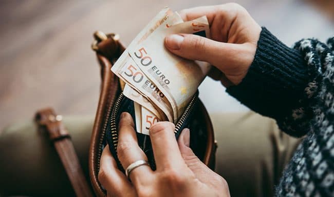 Receber os subsídios em duodécimos: sim ou não?