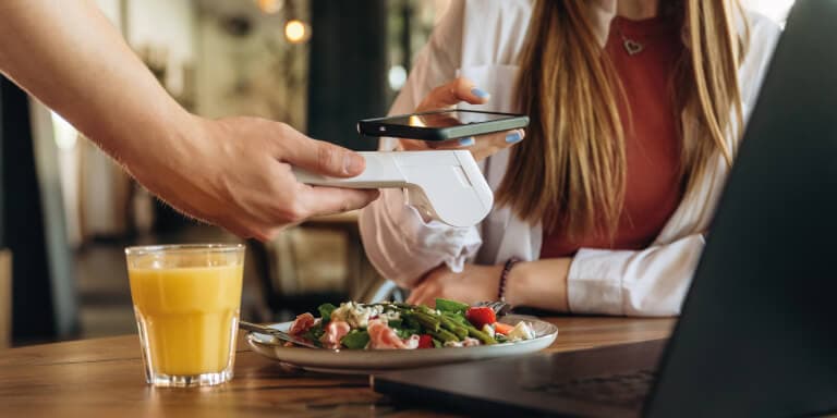O subsídio de alimentação é ou não obrigatório? E se faltar ou estiver de férias, continua a ter direito? Conheça todas as re