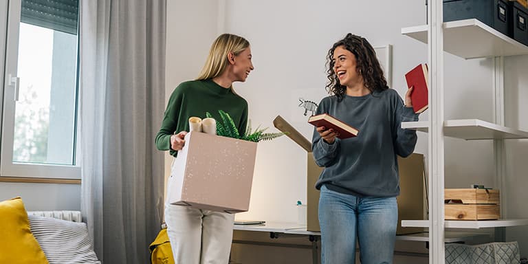 Procurar quartos para estudantes que entram no ensino superior pode dar algum trabalho. Saiba o que fazer e que cuidados deve