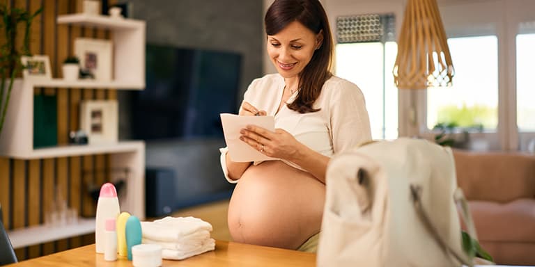 Não sabe o que deve levar na mala de maternidade? Conheça as nossas sugestões e prepare-se com antecedência para a chegada do