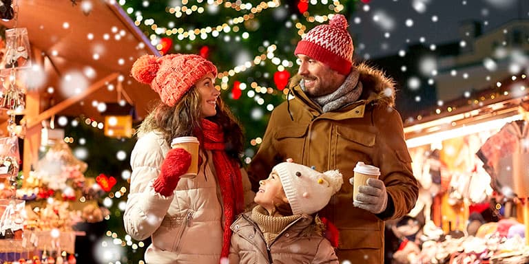 Descubra os melhores mercados de Natal em Portugal e na Europa e saiba como os aproveitar ao máximo, enquanto poupa.
