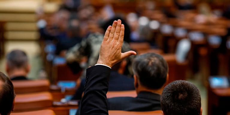 O Orçamento de Estado para 2026 traz novidades que significam alguma poupança para as famílias. Saiba o que muda no novo ano.