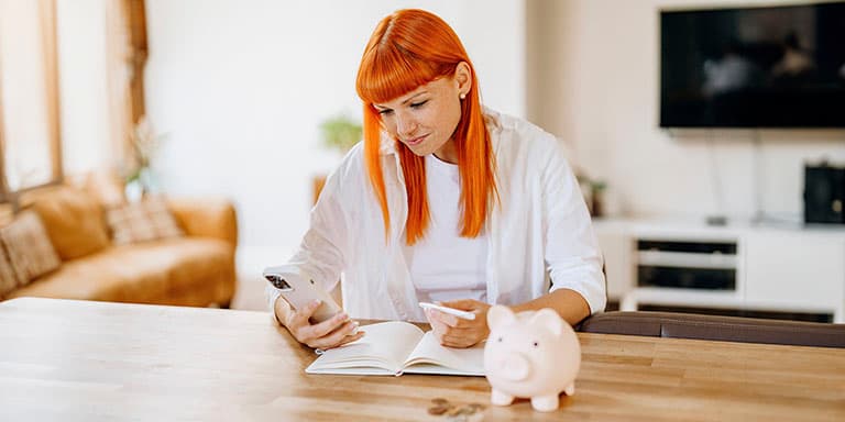 Juntar todos os créditos num só pode ser uma boa solução para quem está numa situação financeira difícil ou quer poupar algum