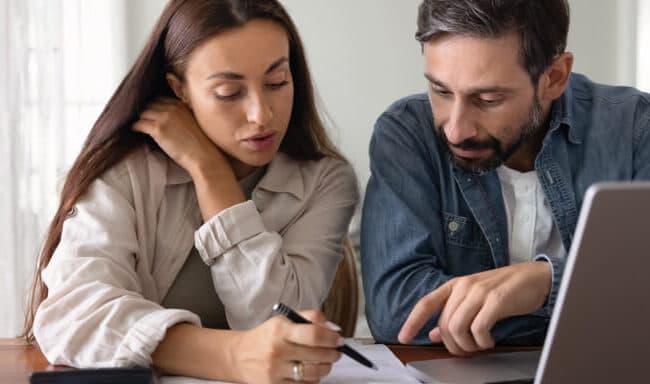 Taxas de crédito: compreenda os custos antes de contratar
