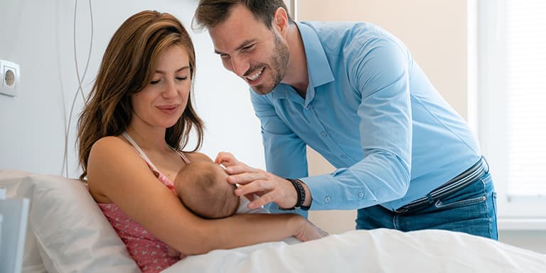 Um seguro de saúde familiar garante cuidados médicos a toda a família a preços mais baixos. Saiba como funciona e qual a melh
