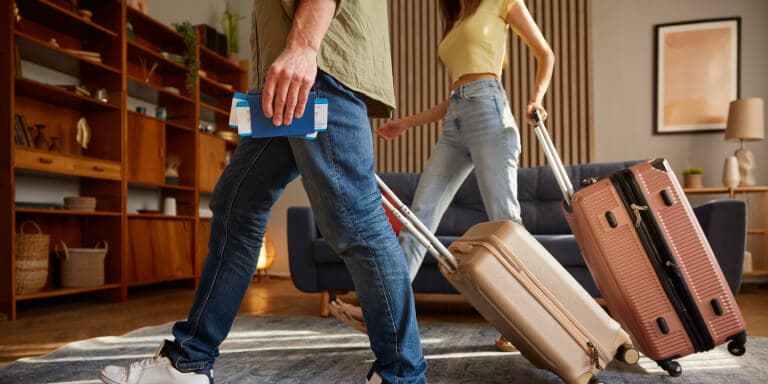 Se vai arrendar uma casa de férias, descubra os cuidados que deve ter para se proteger de burlas e o que deve fazer caso seja