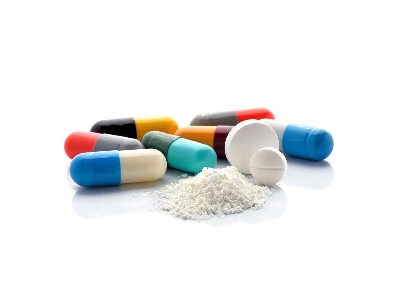 Os medicamentos genéricos têm uma grande vantagem: são mais baratos do que os originais. De resto, quais são as diferenças?