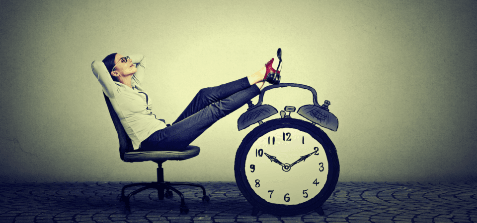 Sabia que o trabalhador tem direito a fazer um intervalo no trabalho a cada período de 5 horas de trabalho seguidas? Saiba ma