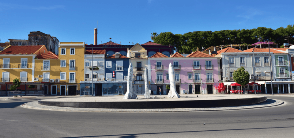 Setúbal SOS é o nome de uma aplicação gratuita que pode salvar uma vida, além de ser bastante útil a quem vive no concelho de
