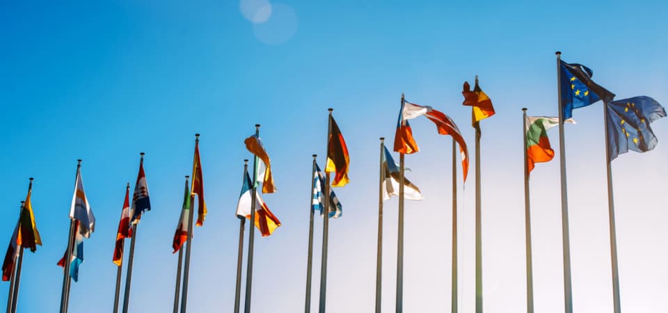 Os primeiros cartões do cidadão deverão começar a circular na Europa daqui a um ou dois anos. Só precisará de trocar o seu ca