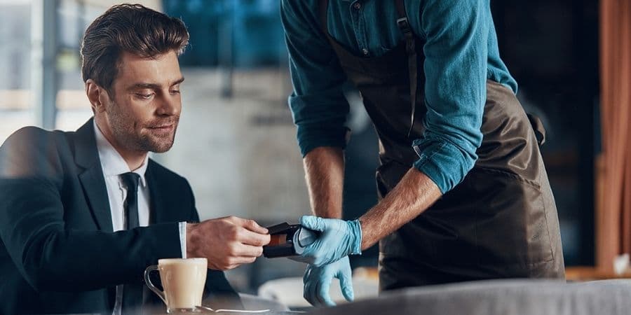 Até 31 de dezembro pode descontar em hotelaria, restauração e cultura o saldo de IVA desses sectores que acumulou nos meses d