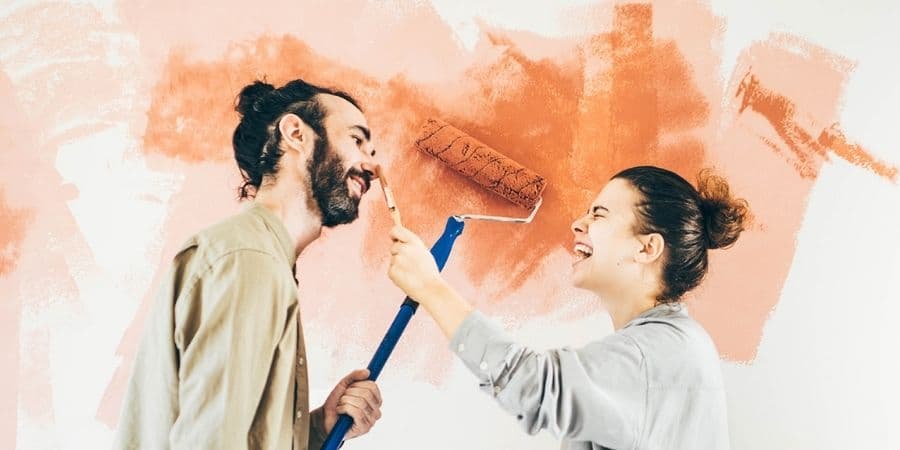A casa está a precisar de uma remodelação, mas já tem outras prestações de crédito? Veja como uma boa estratégia, de crédito