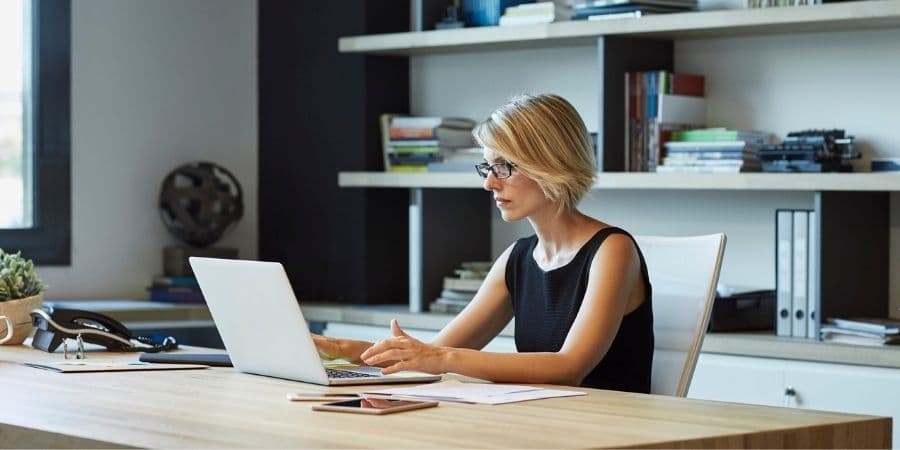 Sendo as doenças oncológicas difíceis e demoradas de ultrapassar, os trabalhadores com cancro têm alguns direitos especiais c