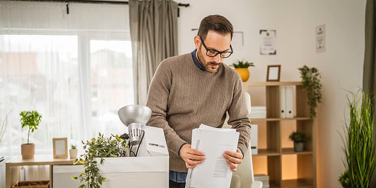 Como funciona o IRS para desempregados? É necessário entregar a declaração? Quais as exceções? Descubra tudo.