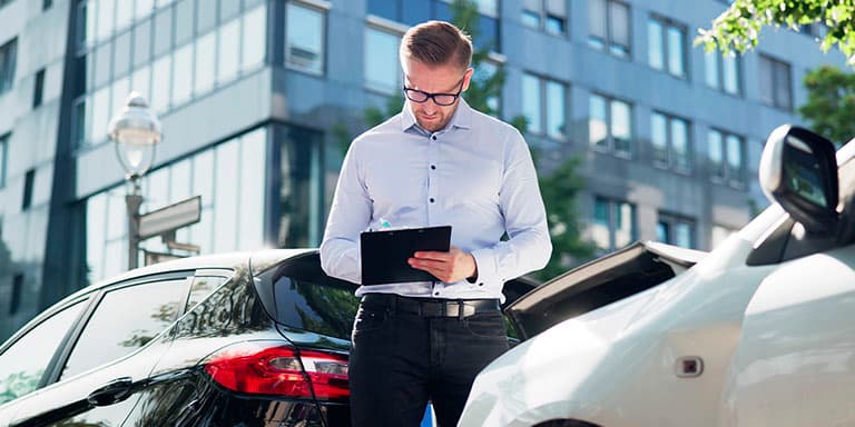 Aprenda a preencher a Declaração Amigável de Acidente Automóvel e saiba como agir em caso de sinistro.
