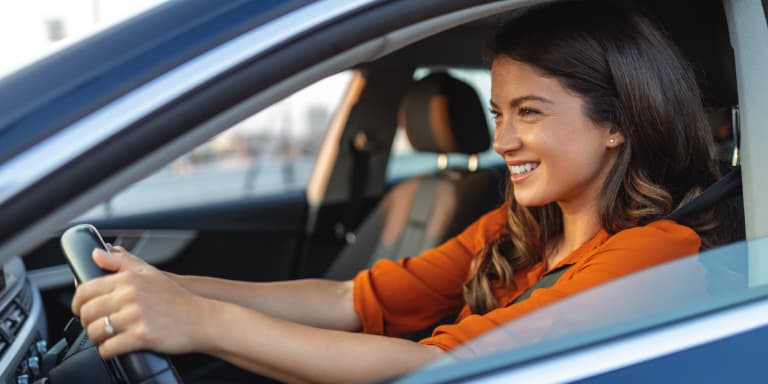 Fique a conhecer as novas regras da carta de condução e saiba o que é necessário para ficar habilitado a conduzir.