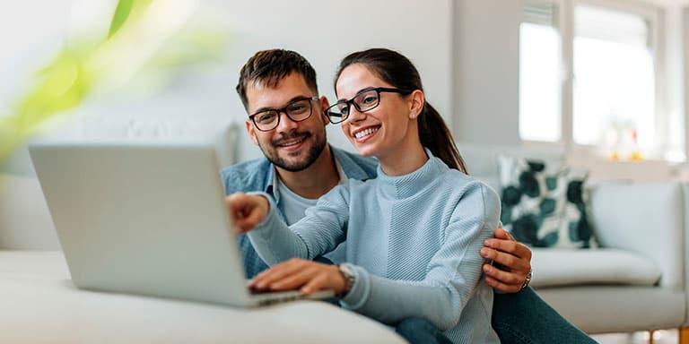 Está a pensar juntar todos os créditos num só? Saiba como escolher o melhor crédito consolidado e, assim, aumentar a poupança