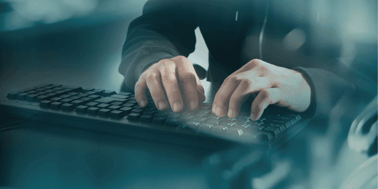 Saiba como identificar deepfakes em fraudes financeiras e evite perder dinheiro com golpes digitais cada vez mais sofisticado