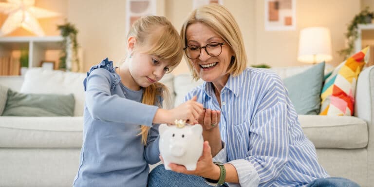Quanto mais cedo investir, mais vai ganhar. Conheça algumas soluções de investimento para jovens e prepare o seu futuro ou o