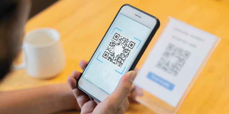 As burlas com QR Codes estão a aumentar. Descubra como identificar tentativas de Quishing e proteger o seu dinheiro antes que
